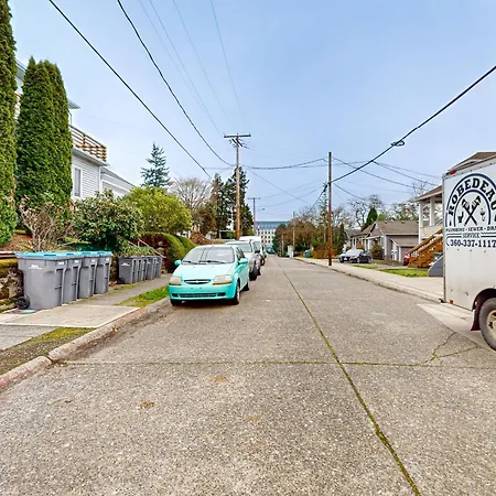West Bremerton Cozy Home