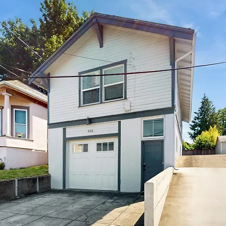 West Bremerton Cozy Home